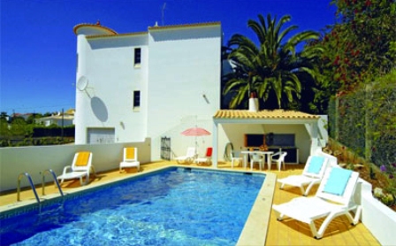 Holiday villa with 3 bedroom and pool in Albufeira